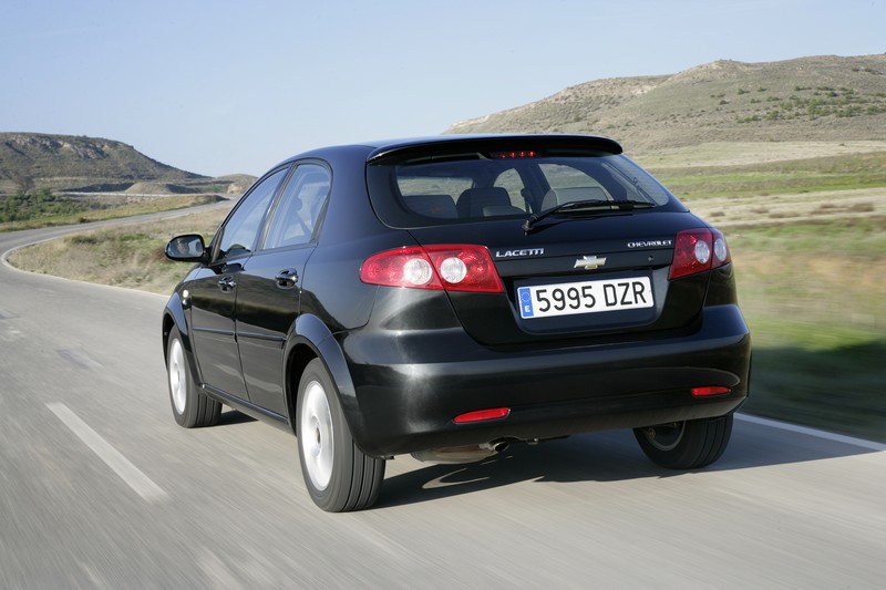 Chevrolet Lacetti Hatchback 03