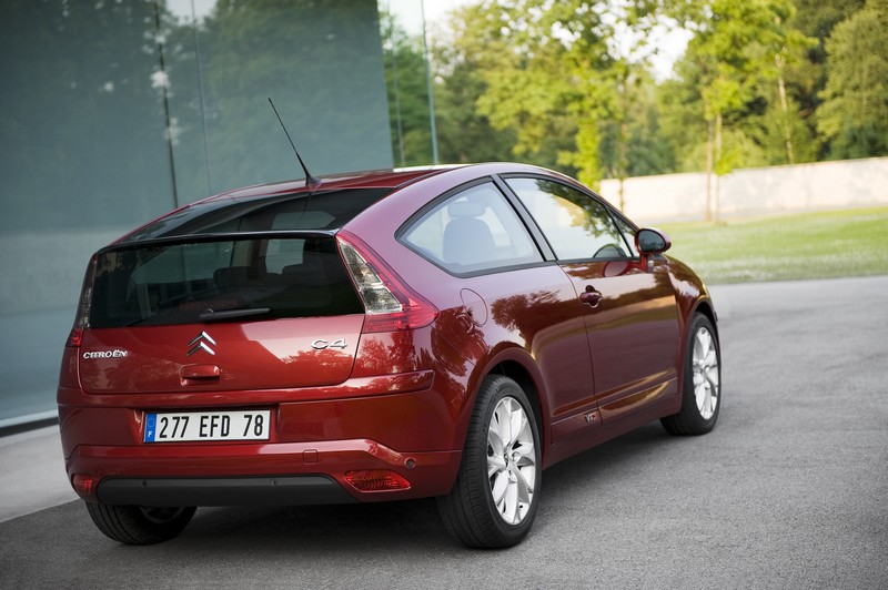 Citroen C4 Coupe 10