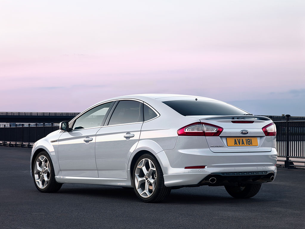 Ford Mondeo Facelift 2010 08