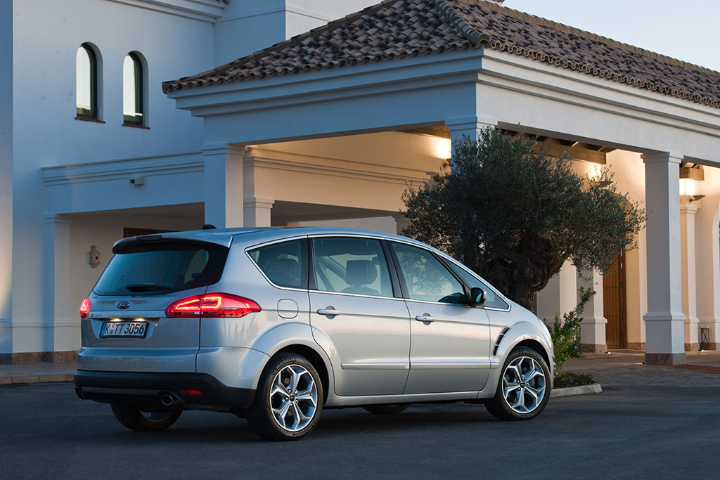 Ford S Max 2010 Facelift 04