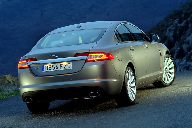 Jaguar Xf 06