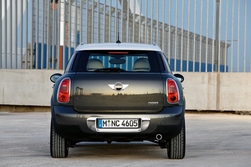 Mini Cooper Countryman 05