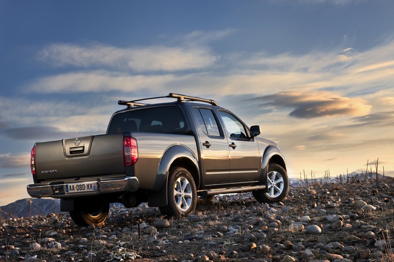 Nissan Navara 2010 Facelift 05