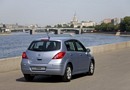 Nissan Tiida 07