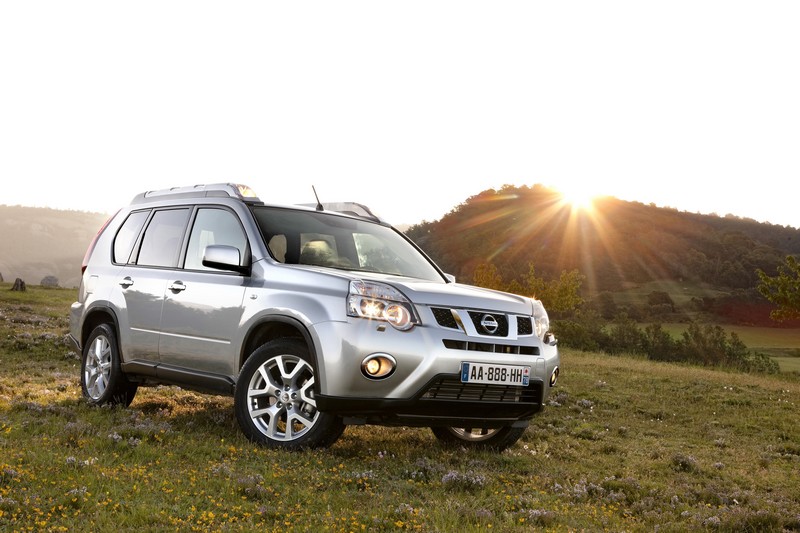 Nissan X Trail Facelift 2010 01