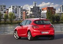 Opel Astra 2009 Hatchback 10