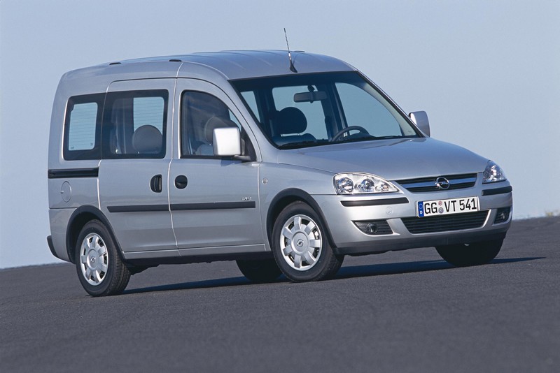 Opel Combo 02