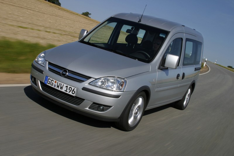 Opel Combo 03