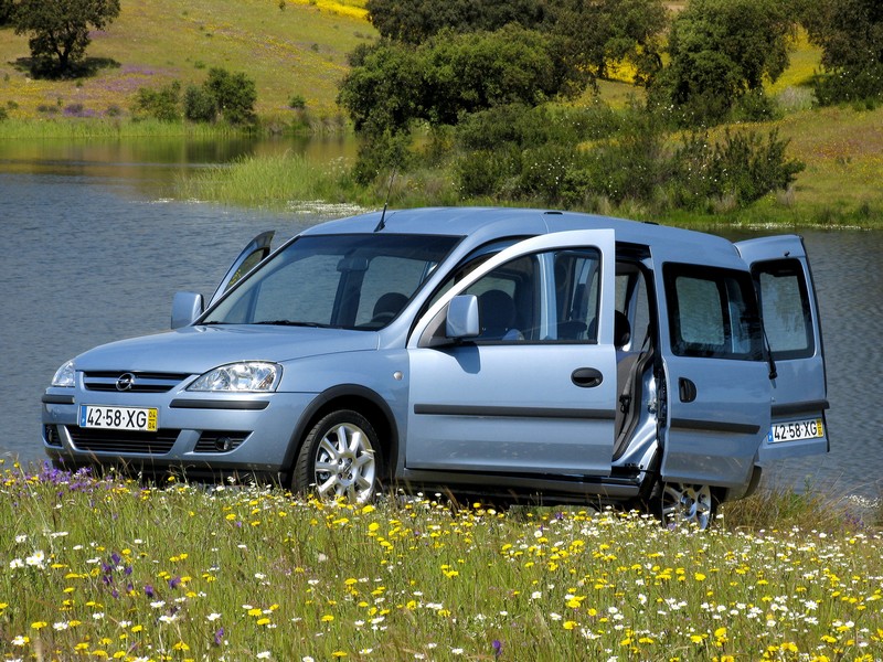 Opel Combo 05