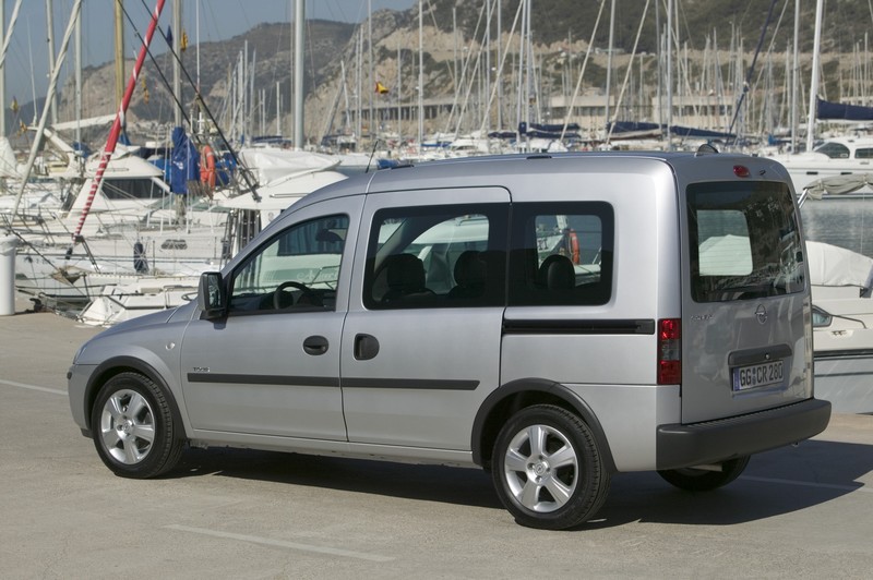 Opel Combo 08