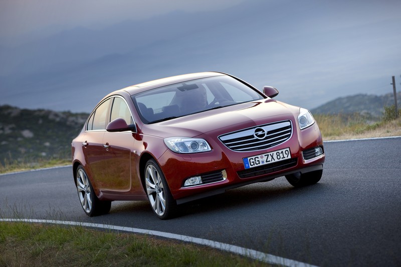 Opel Insignia 03