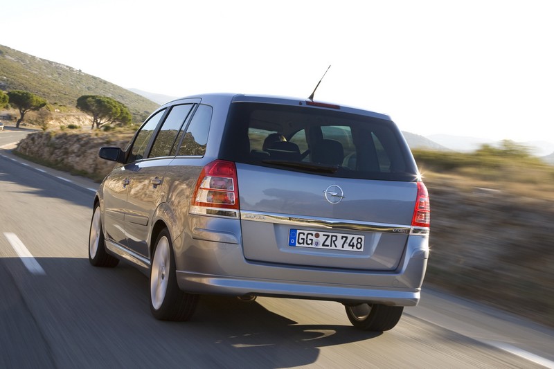 Opel Zafira 08