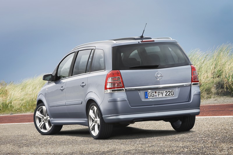 Opel Zafira 09