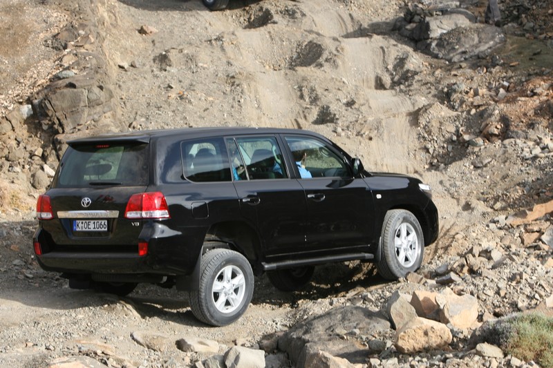 Toyota Land Cruiser V8 10