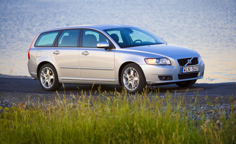 Volvo V50 02